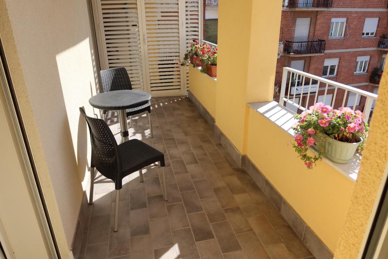 Appartamento La Casa Di Loris Sarzana Esterno foto